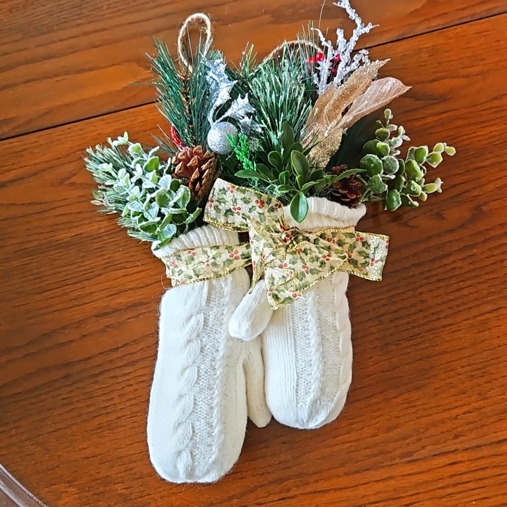 Mitten Xmas door hanger